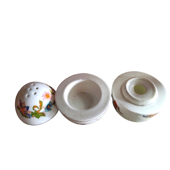 Vintage ceramic egg - Picture 2 of 5